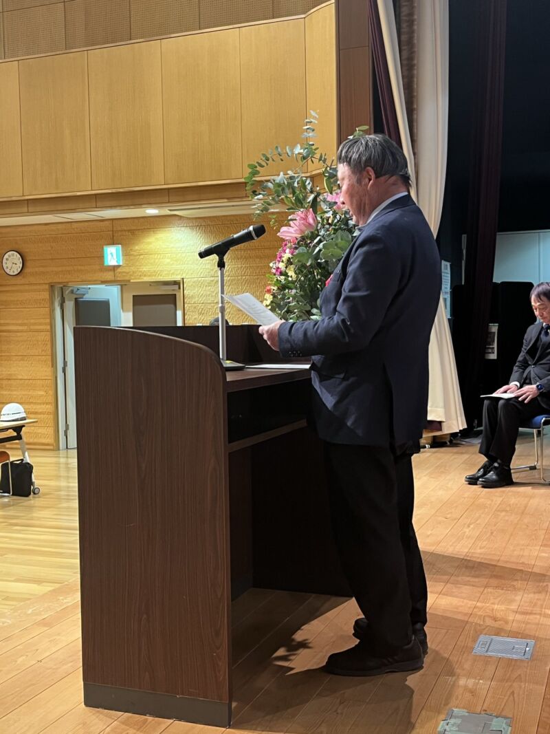 Image for the Tweet beginning: １１月２５日
豊丘村にて「下伊那郡北部ブロック町村議会議員総会」が開催。
８月の議員研修会で協議した議題について、県及び県議会への要望経過及び結果報告がありました。県議会９月定例会で陳情採択は６項目で継続審査は３項目となり、経過について地元県議を代表し私から説明しました。 